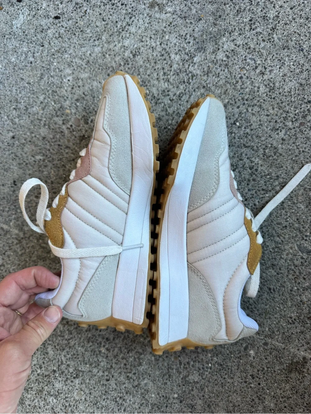Berness | size 6 Women’s Neutral Tone Running Sneakers - Cream & Dusty Pink